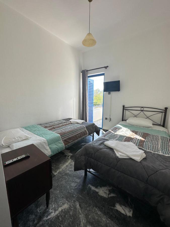 To Kyma Aparthotel Amarynthos Ngoại thất bức ảnh
